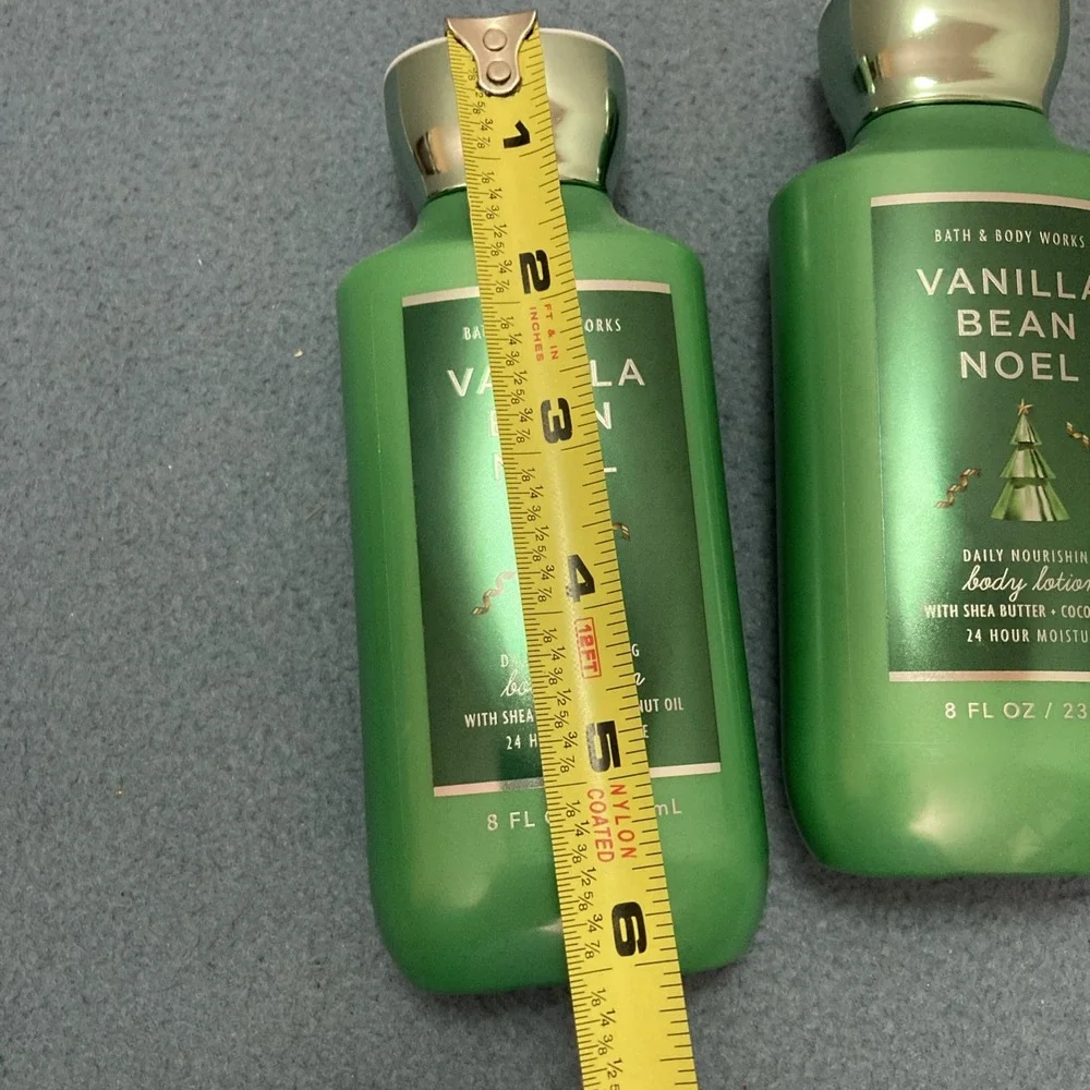 Bath & Body Works Vanilla Bean Noel Daily Nourishing 24hr Body Lotion - Set of 2
